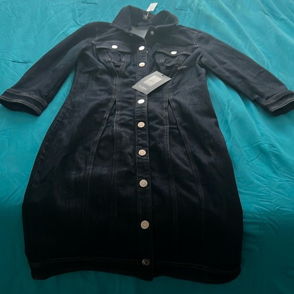 Dresses & Skirts - Beautiful Jean dress